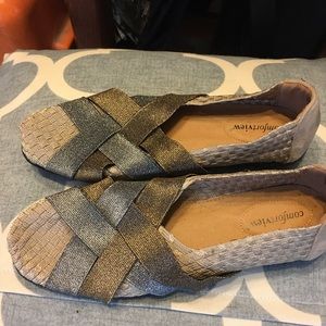 Comfortview women’s flat shoes